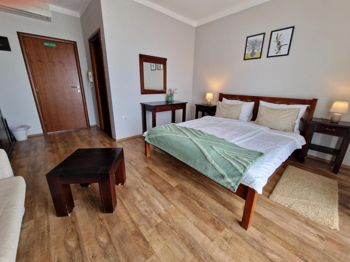 Guesthouse Barica Crikvenica Bagian luar foto