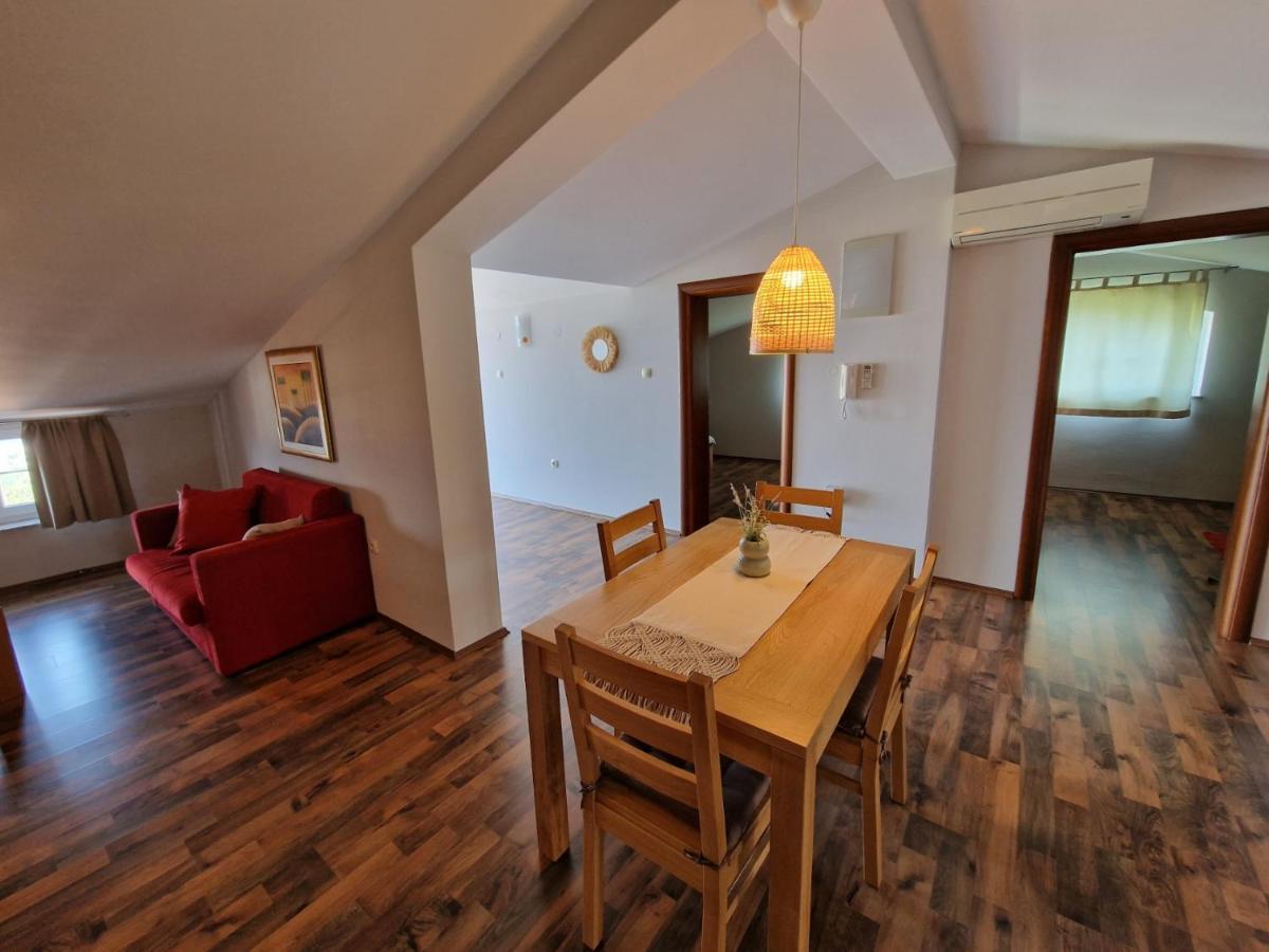 Guesthouse Barica Crikvenica Bagian luar foto